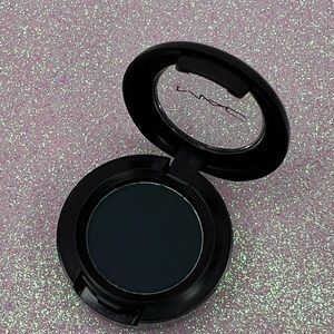 Mac Cosmetics eyeshadow in color “plumage”